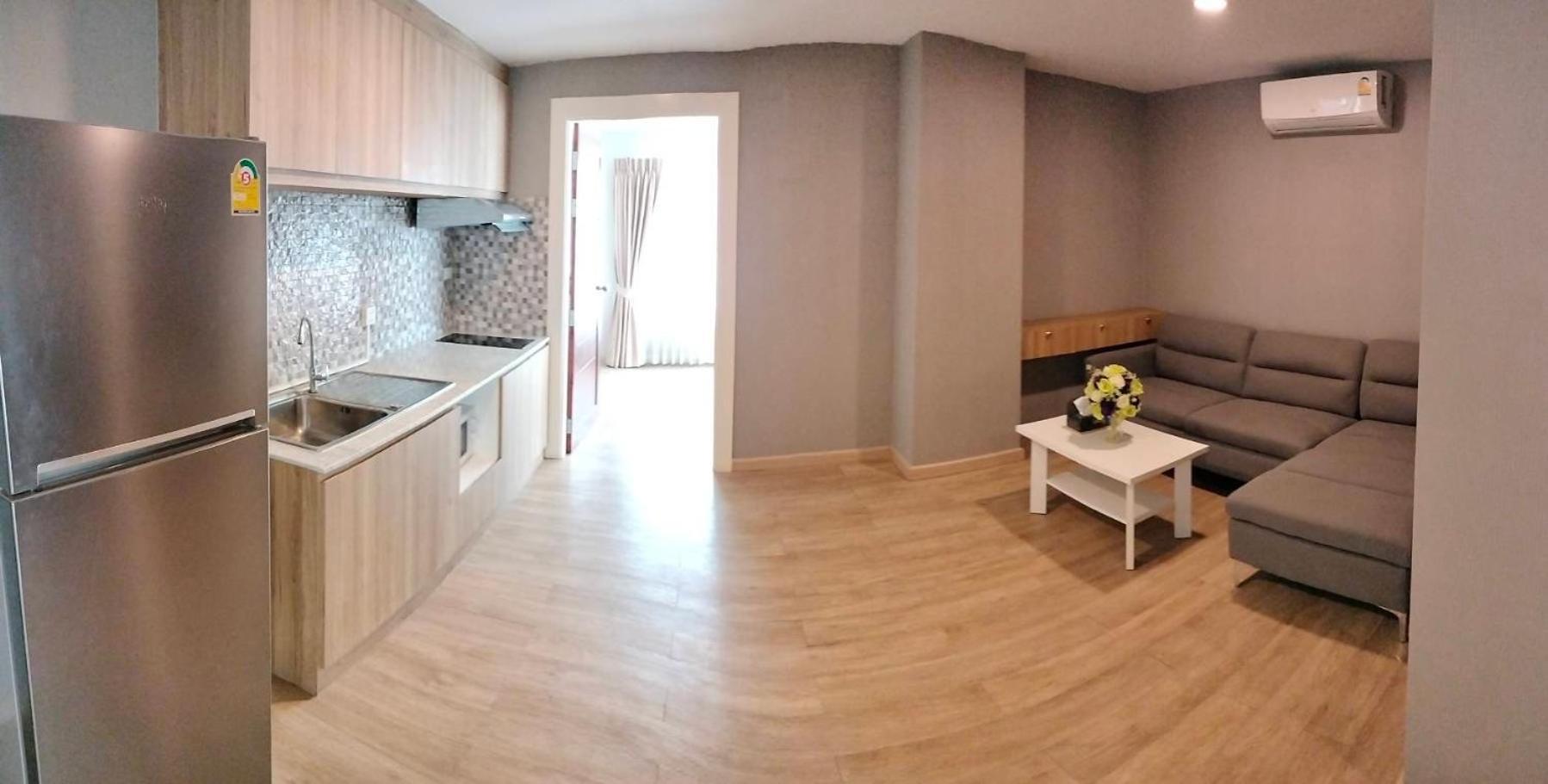 The Lux Ladprao 10 Banguecoque Exterior foto