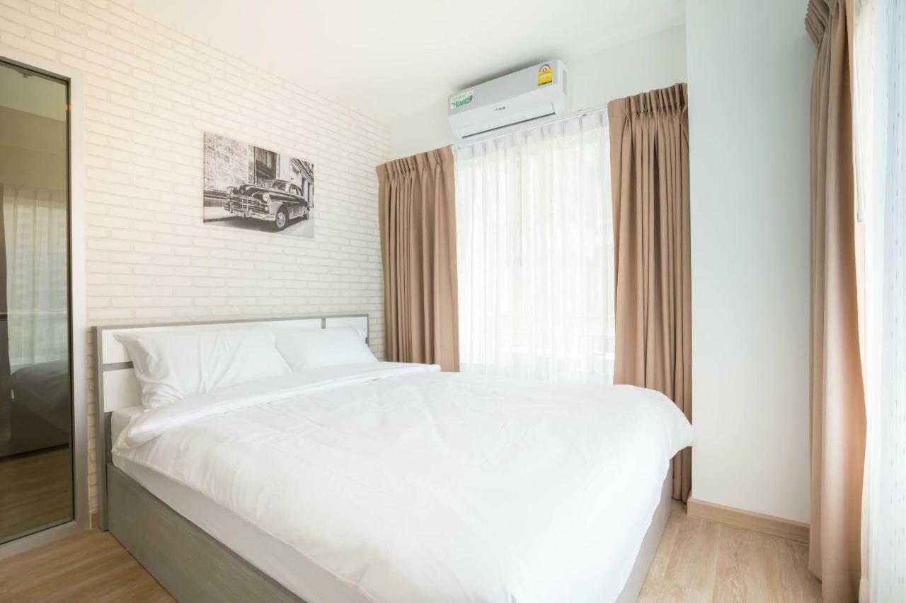 The Lux Ladprao 10 Banguecoque Exterior foto