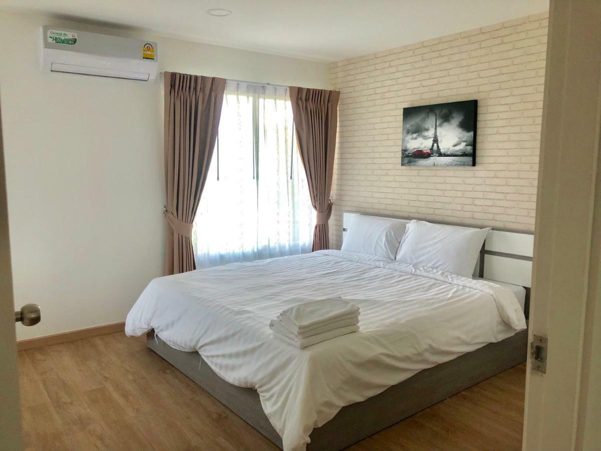 The Lux Ladprao 10 Banguecoque Exterior foto