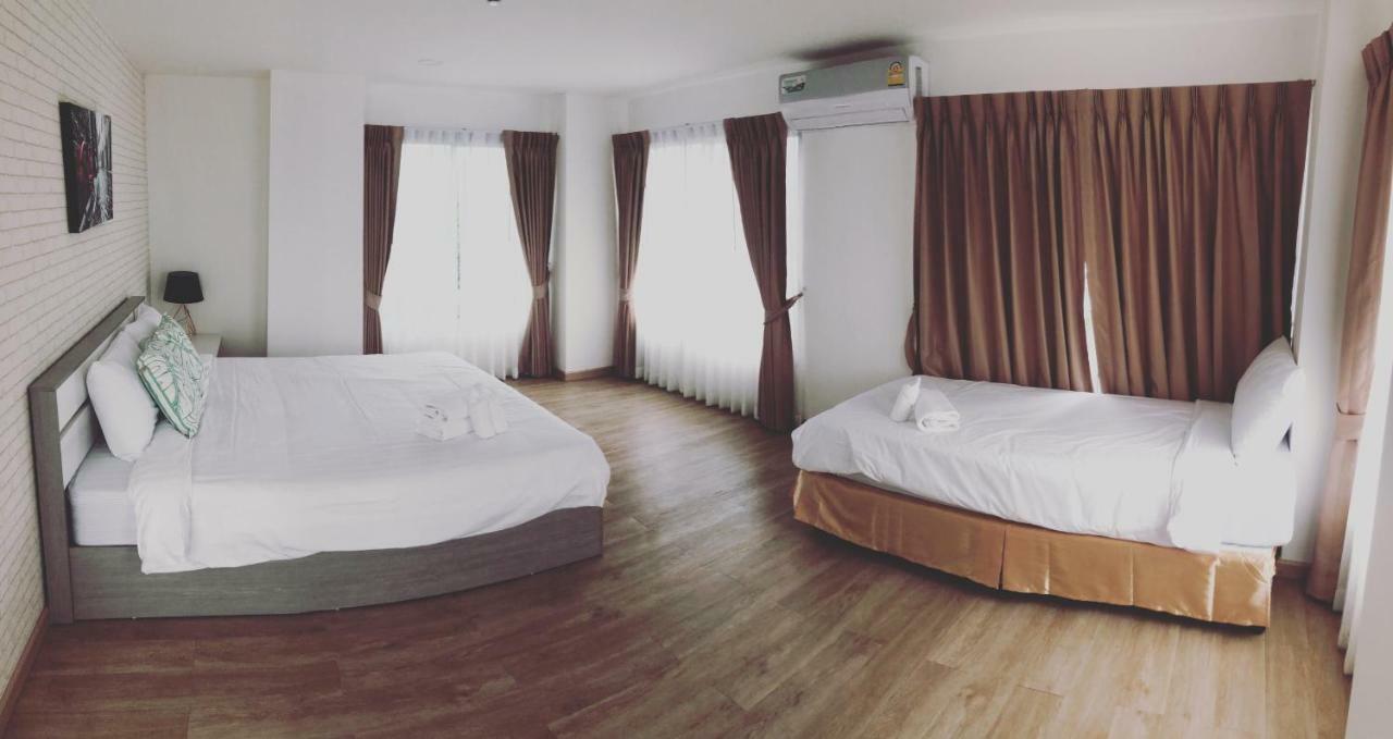 The Lux Ladprao 10 Banguecoque Exterior foto